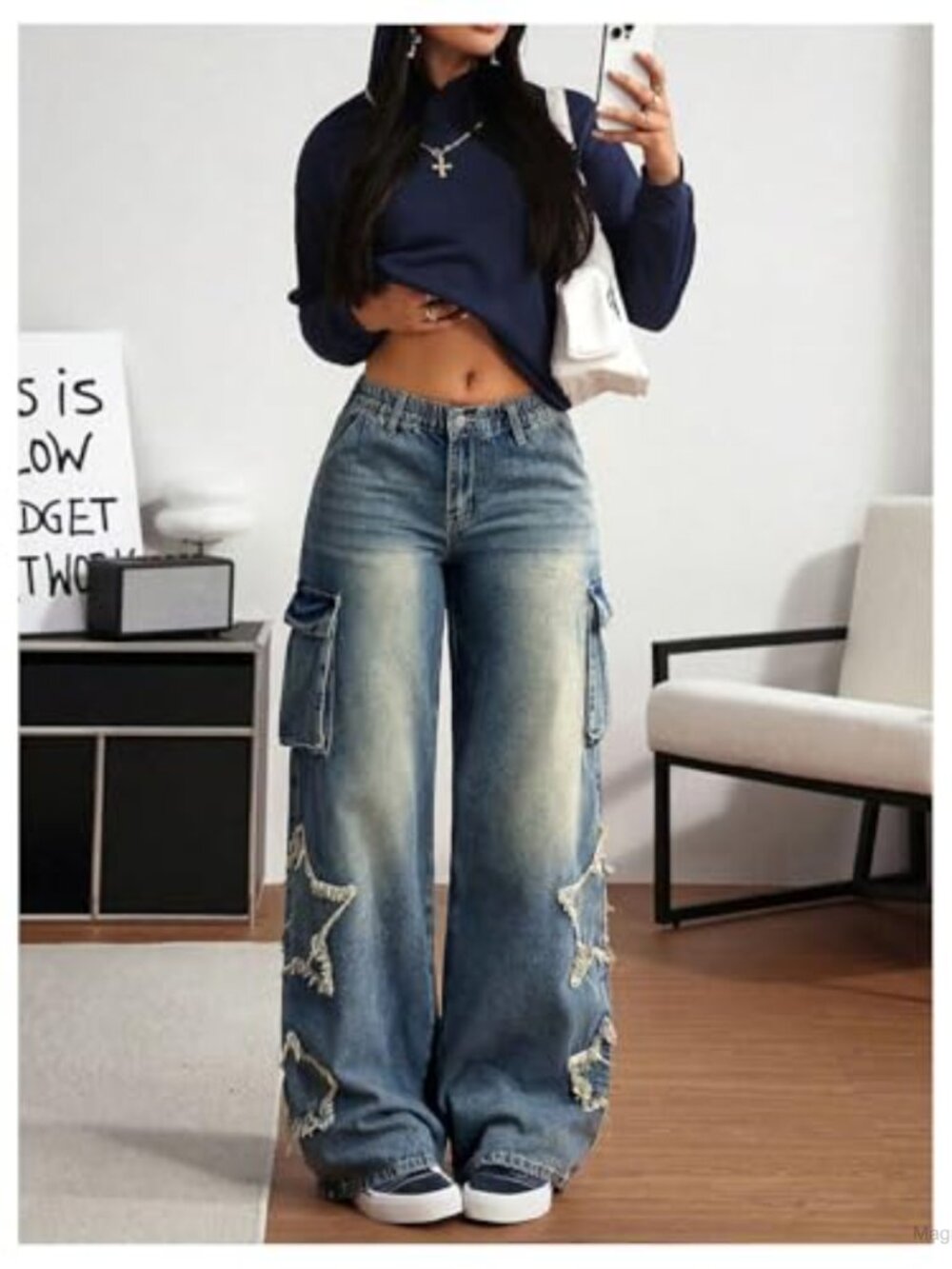 WDIRARA Women's Baggy Wide Leg Cargo Jeans Star Raw Hem Low Rise Denim Pants - Picture 5 of 5